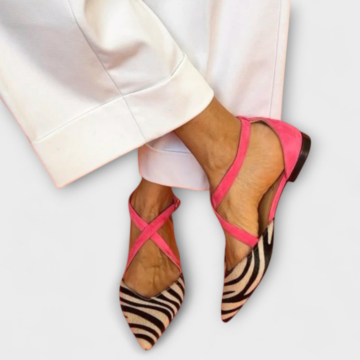 GABRIELLE - BAND DETAIL LOAFERS