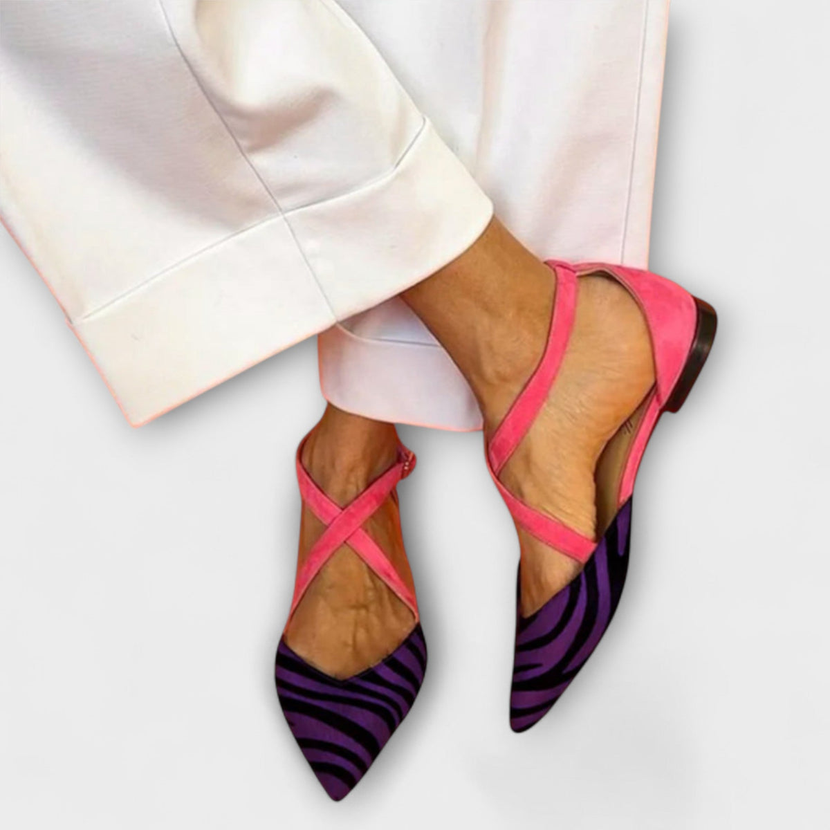 GABRIELLE - BAND DETAIL LOAFERS