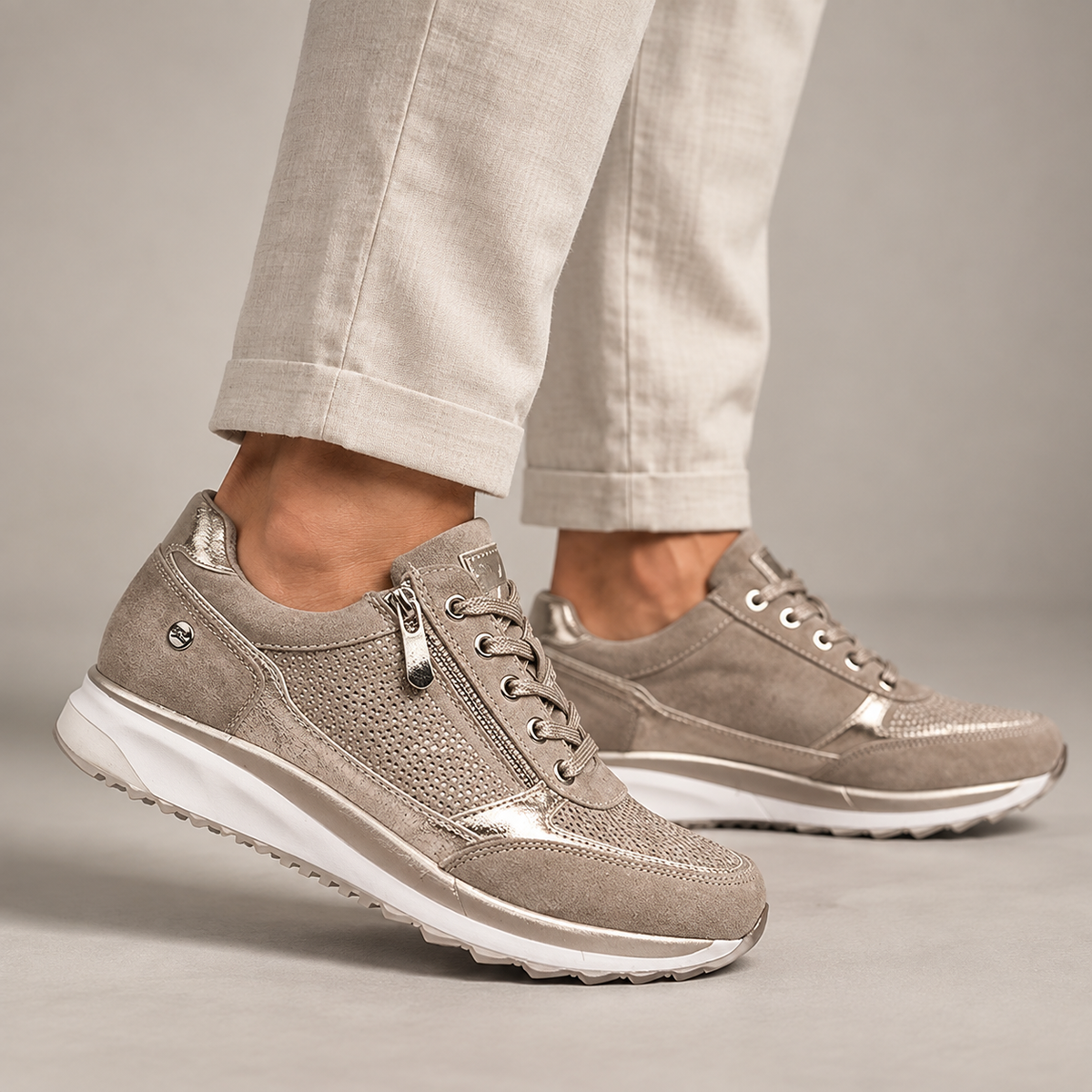 Nora | Elegant trainers with zip fastening