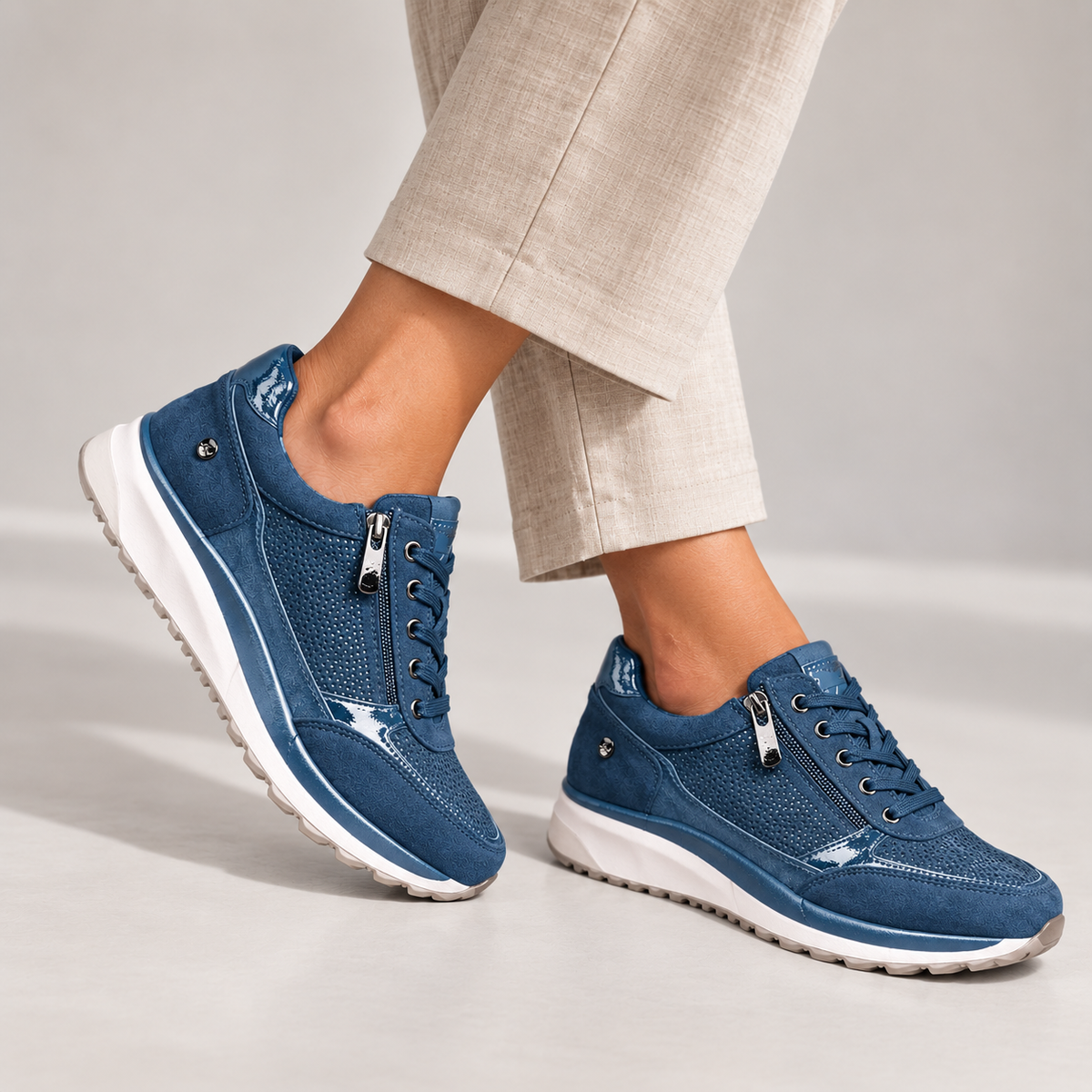 Nora | Elegant trainers with zip fastening