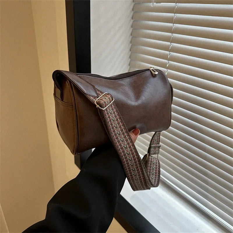 Florence - Modern Everyday Crossbody