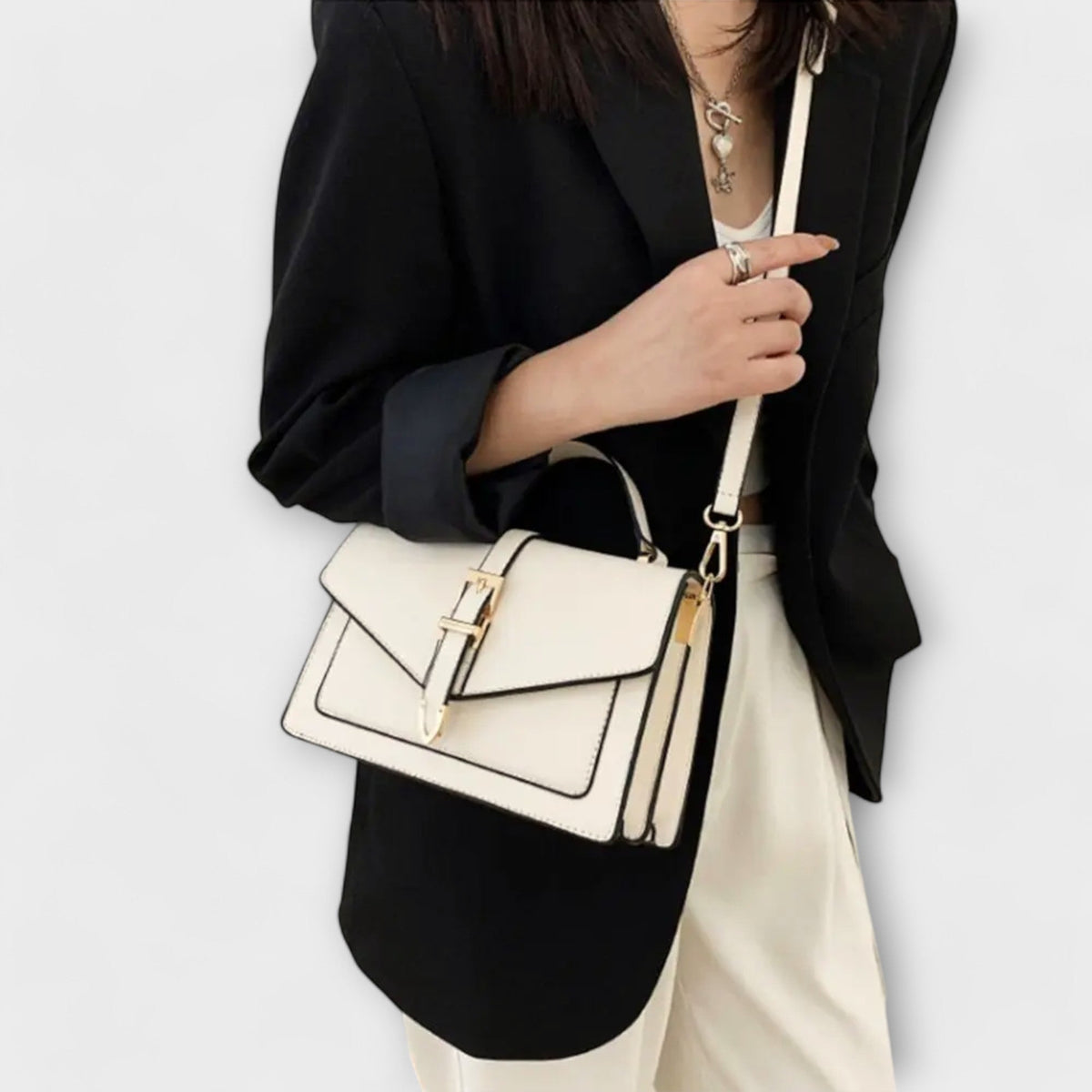 Olívia -  Classic Shoulder Bag