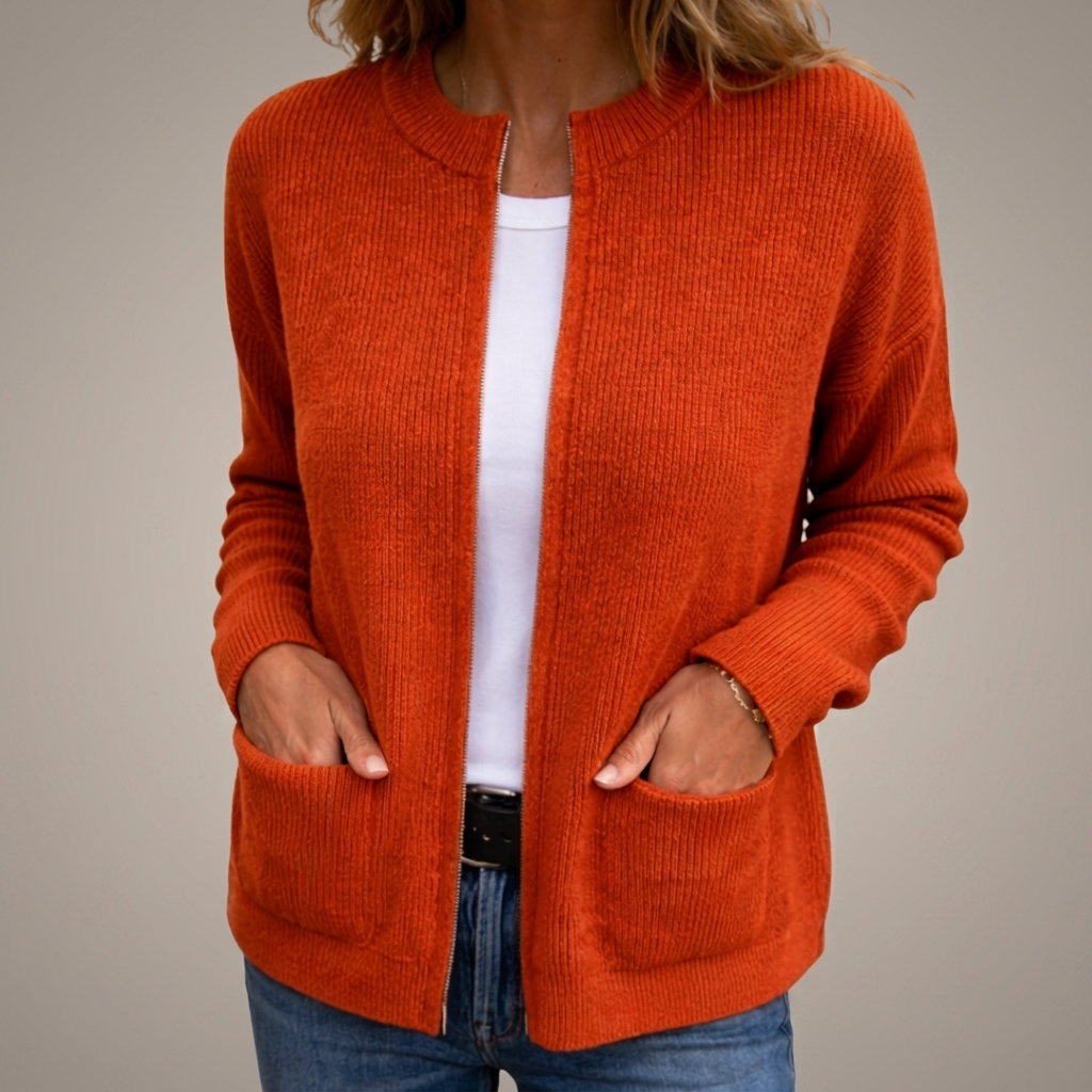 Colette | Zipped Gilet in Warm Knit with Pockets